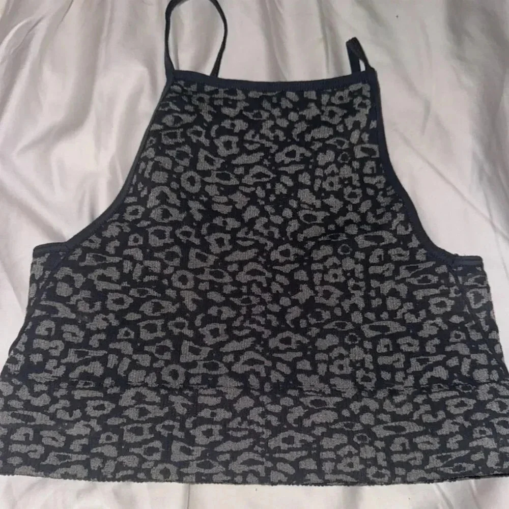 Free PeopleMovement High Neck Black and Grey Leopard Yoga Sports Bra M - Picture 4 of 10